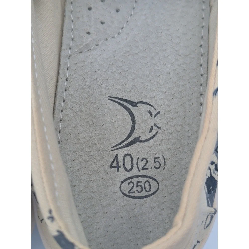Minika Bow‎ and Arrow Graphic Slip On Sneaker 40 Blue Comfort Casual Rocker Sole
